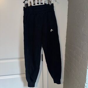 Alphalete Joggers - Black